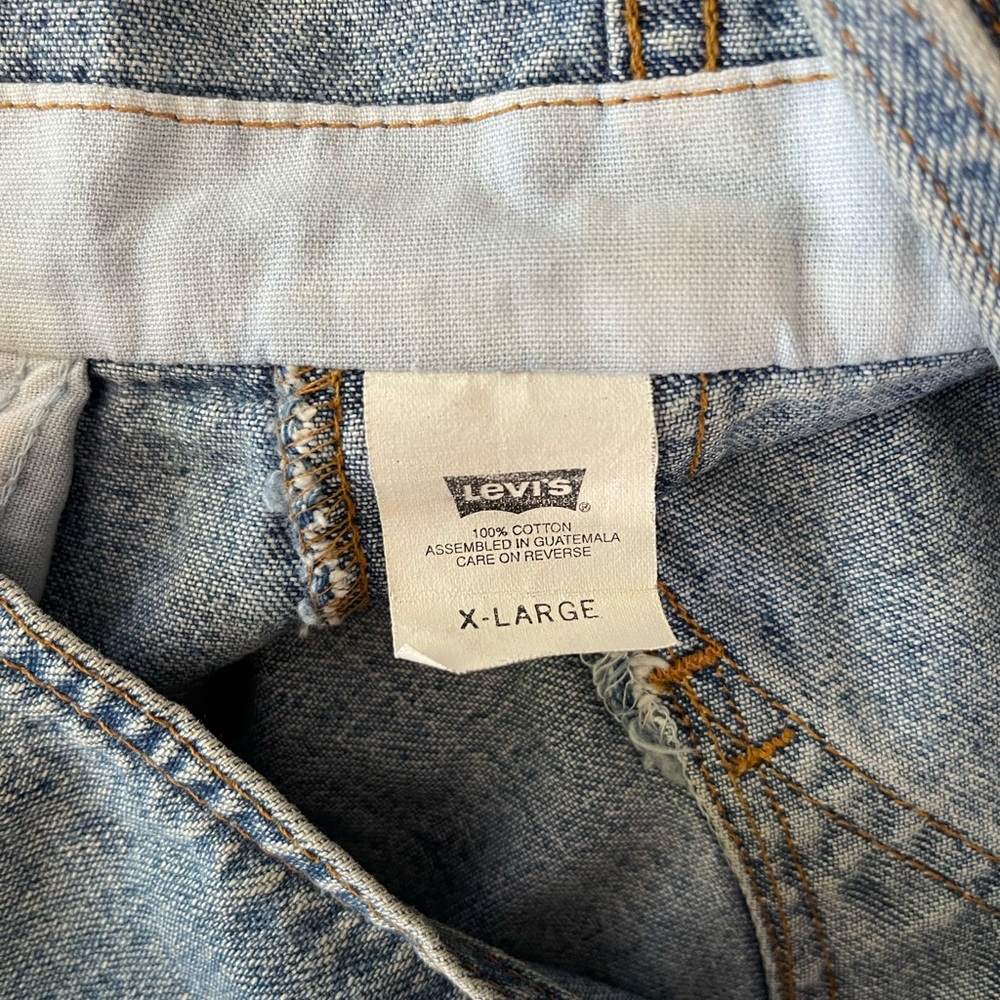 Vintage Levi's Denim Shortalls - Picture 8 of 12